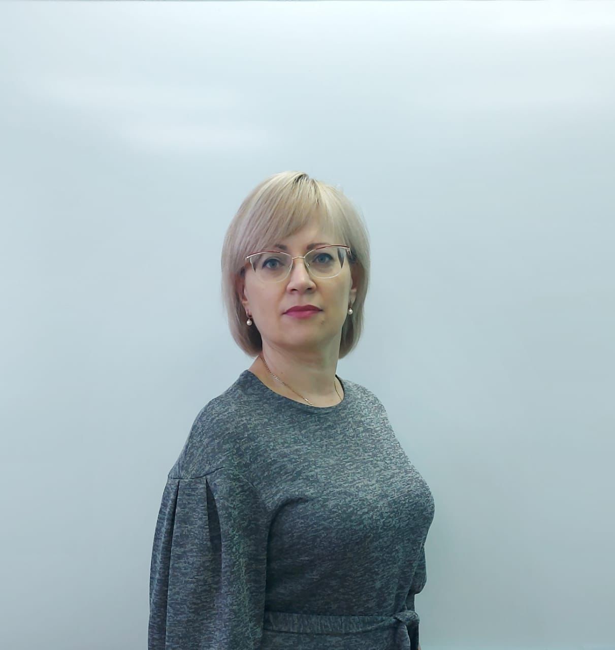 Пономарева Елена Николаевна.